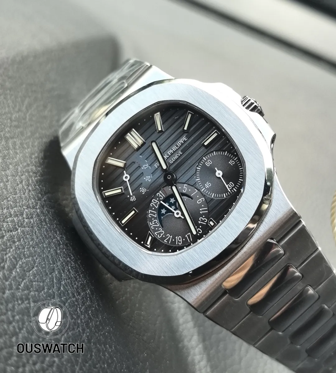 Patek Philippe Nautilus 57121A 001 40mm Blue Dial – Gradient Dial Close up