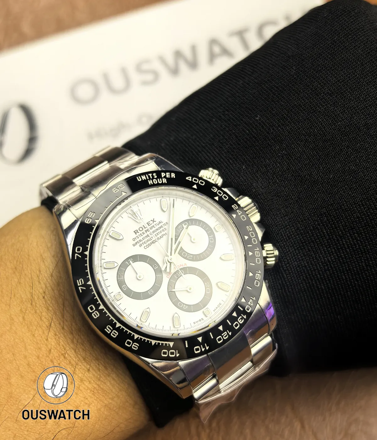 Wrist shot of Daytona 116500LN white face stainless steel chronograph on wrist.