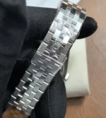 Rolex Land-Dweller 36mm 127234 Jubilee bracelet full view showing link finish.