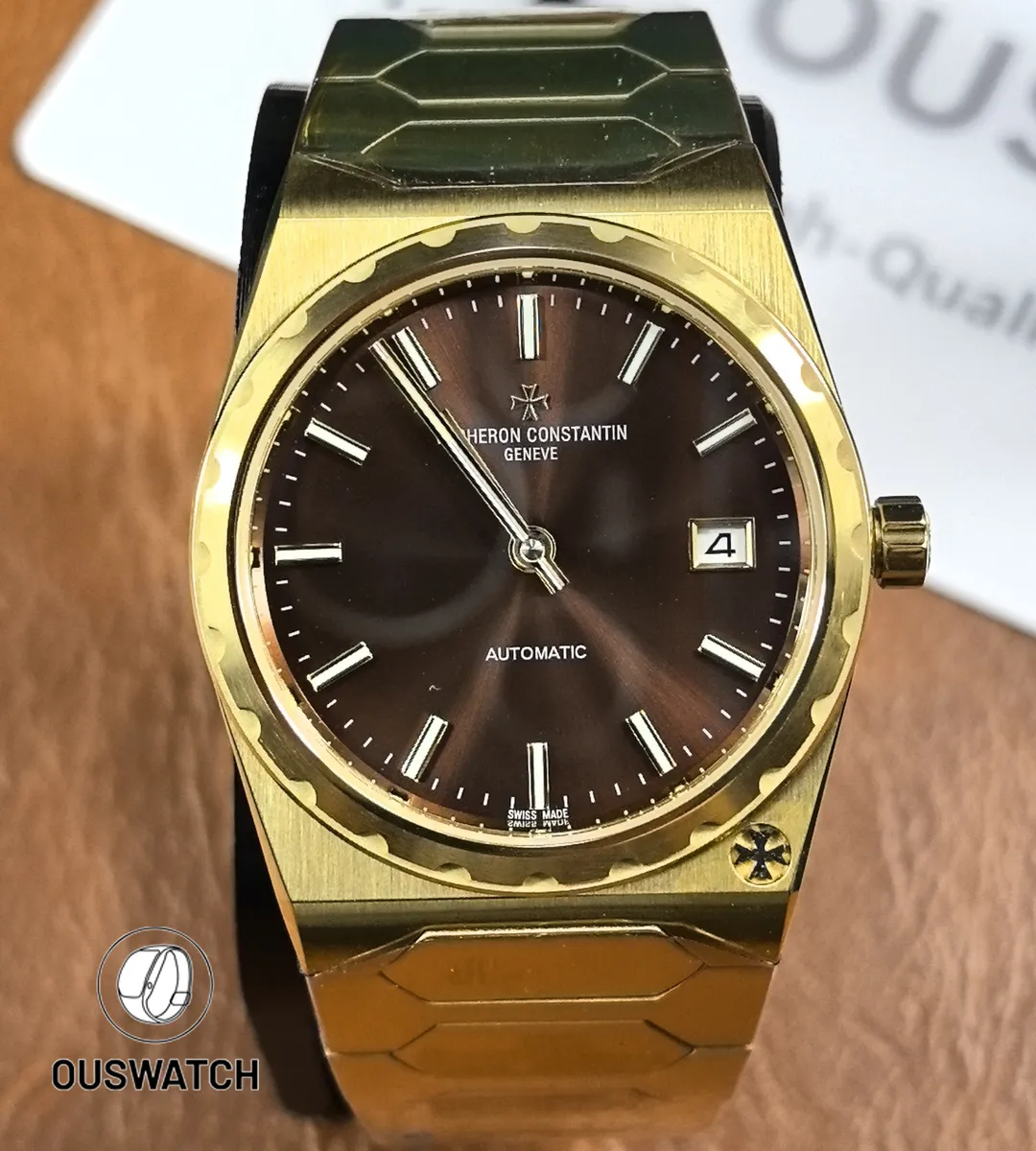 Front display of the Historiques 222 with warm brown dial and integrated case, showing full dial composition.