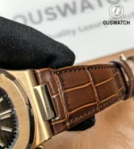 Patek Philippe Nautilus 5980R Rose Gold Moon Phases Strap Display