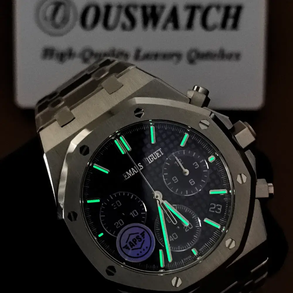 QC lume image of watch in the dark, showing glow color, brightness, and lume uniformity