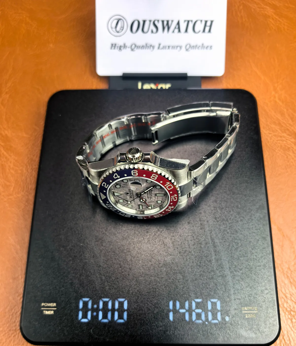 Weight measurement of the Rolex Pepsi meteorite dial 126719BLRO-0002 watch with Oyster bracelet.