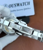 Close-up of the opened folding clasp on the Vacheron Constantin 6000V/210T-H179 bracelet.