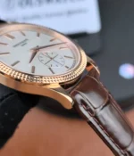 Close-up of the rose gold case profile and proportions of the Patek Calatrava 6119R-001.